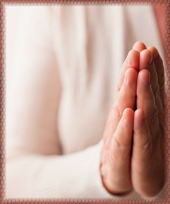 woman praying